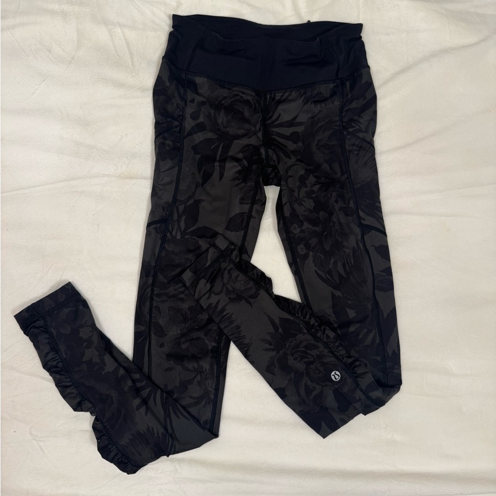 Lululemon Legging Brisk Bloom